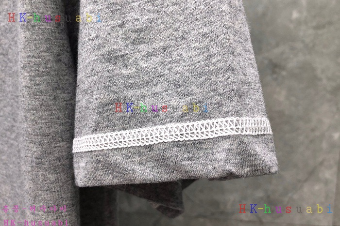 NEW 톰브라운 반팔티 신상 TB 4276679
