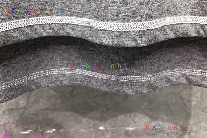 NEW 톰브라운 반팔티 신상 TB 4276679