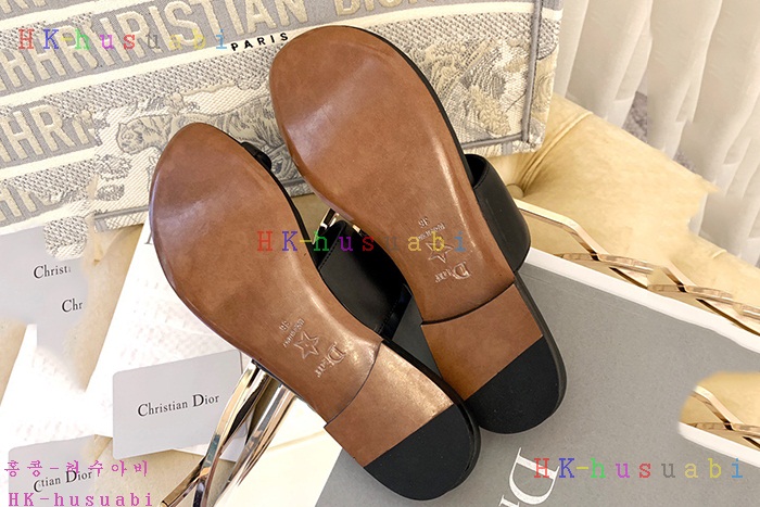 NEW 디올 신발 신상 DR 724115