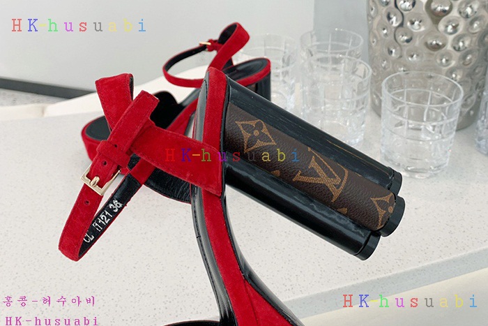 NEW 루이비통 신발 신상 LV 235018