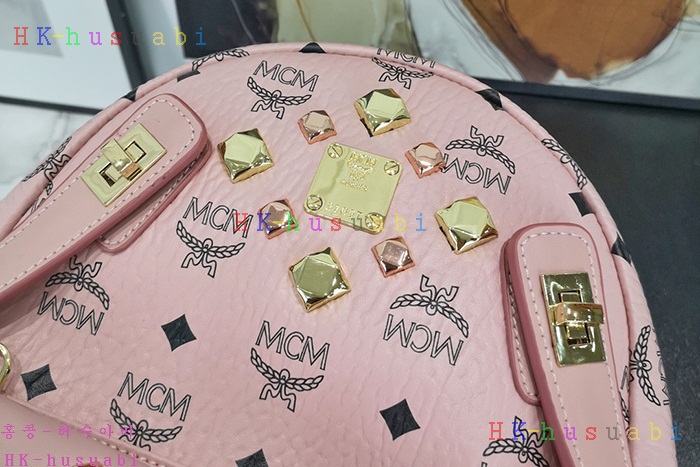 NEW 엠씨엠 백팩 신상 M 4233660