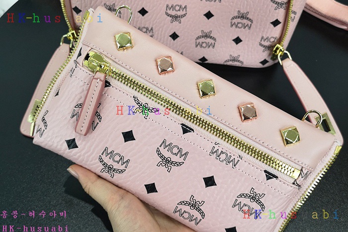 NEW 엠씨엠 백팩 신상 M 4233660