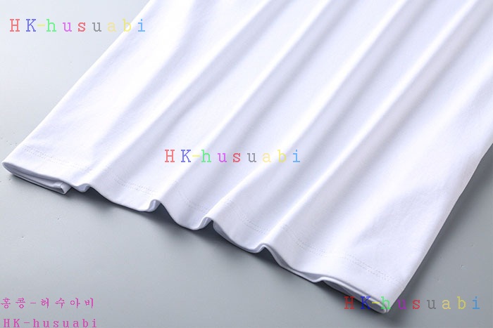 NEW 로에베 반팔티 신상 LW 499720