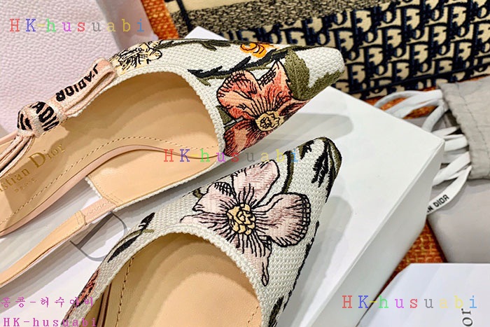 NEW 디올 신발 신상 DR 2341174