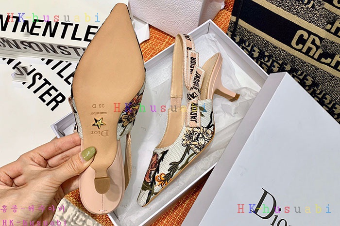 NEW 디올 신발 신상 DR 2341174