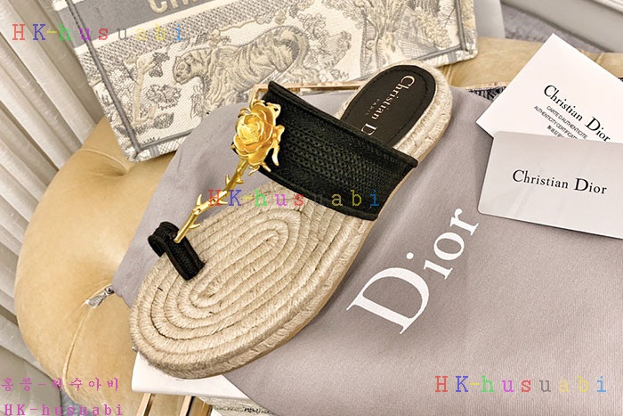 NEW 디올 신발 신상 DR 2341180
