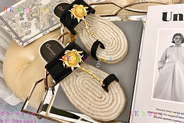 NEW 디올 신발 신상 DR 2341180