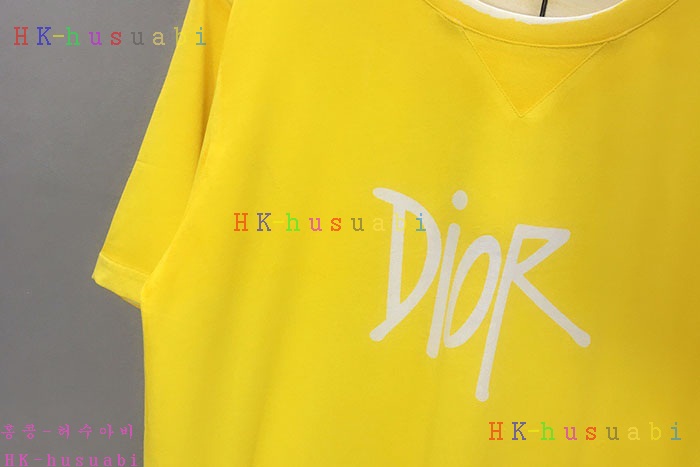 NEW 디올 반팔티 신상 DR 3325010
