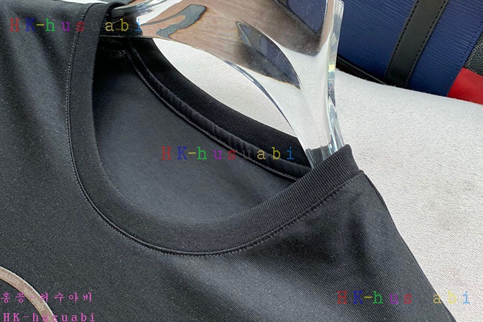 NEW 버버리 반팔티 신상 BB 324143
