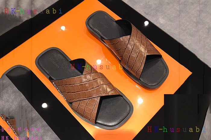 NEW  발렌시아가 슬리퍼 신상 B 333426