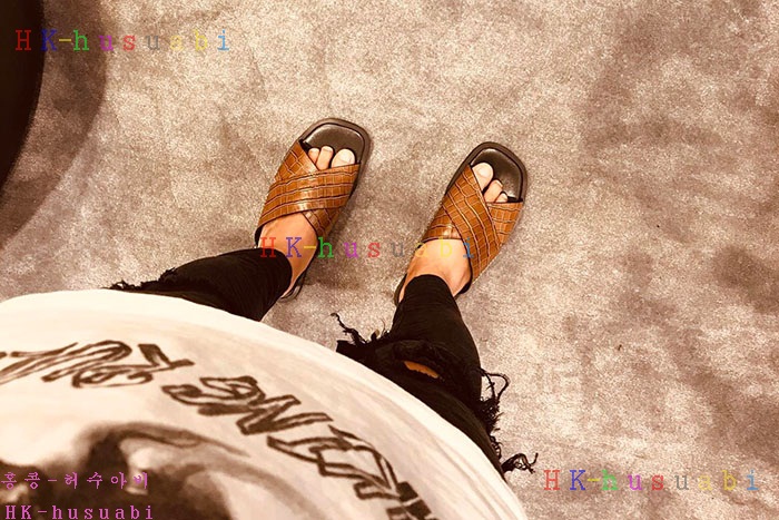 NEW  발렌시아가 슬리퍼 신상 B 333426