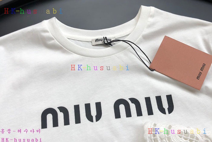 NEW 미우미우 반팔티 신상 M 67220