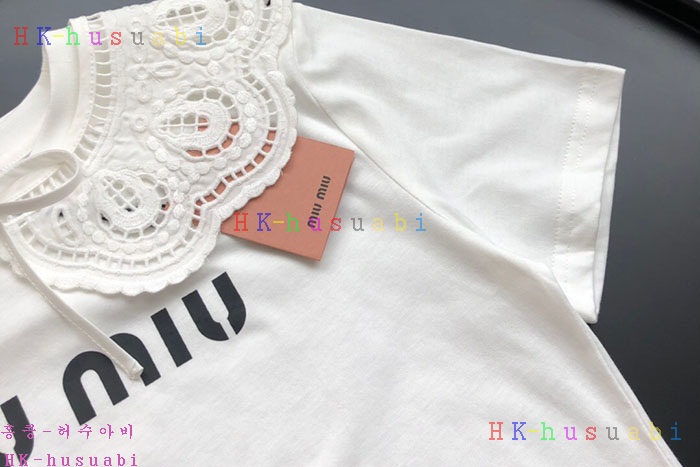 NEW 미우미우 반팔티 신상 M 67220