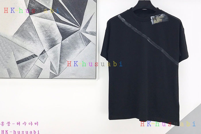 NEW   샤넬 반팔티 신상 C 4276661