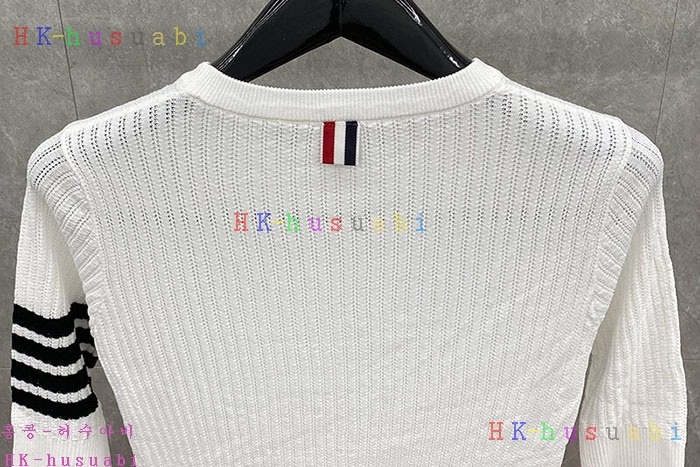 NEW 톰브라운 니트 신상 TB  421789