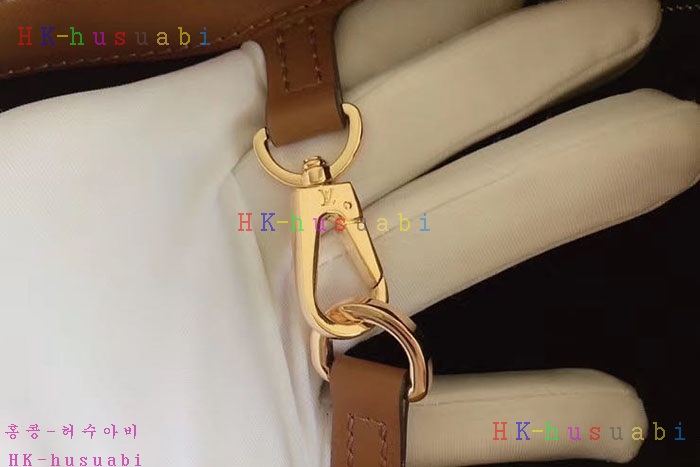 ★미러급★ 루이비통 도핀 호보백 M45194