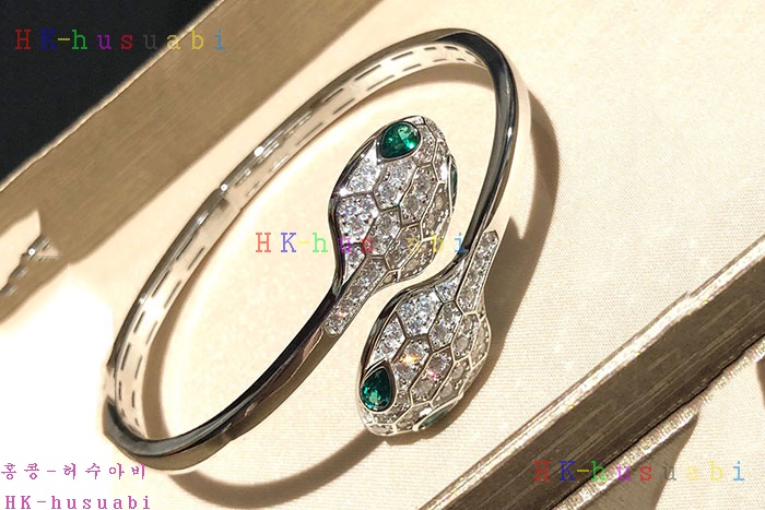 NEW 불가리 팔찌 신상 B 5572450