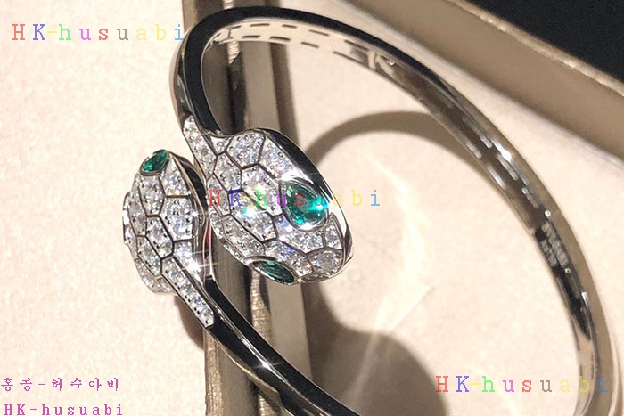 NEW 불가리 팔찌 신상 B 5572450