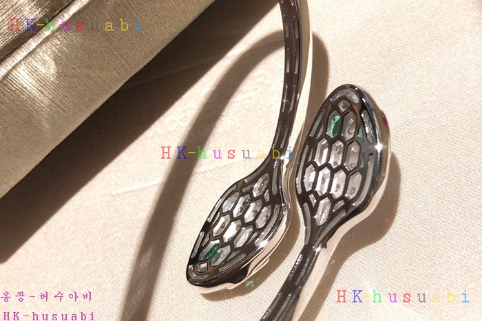 NEW 불가리 팔찌 신상 B 5572450