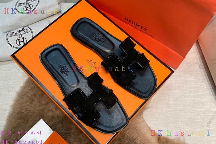 NEW 에르메스 여성용 슬리퍼 H555734