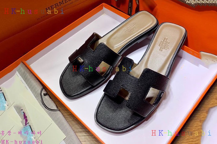 NEW 에르메스 여성용 슬리퍼 H555730