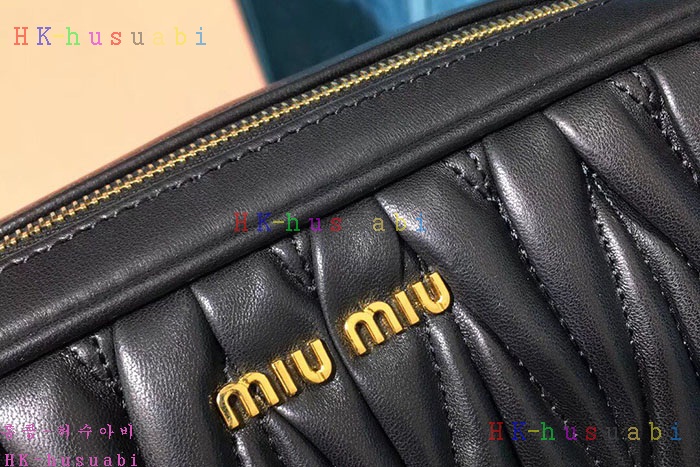 ★미러급★미우미우 마테라쎄 더블지퍼백 M 5BH539-5