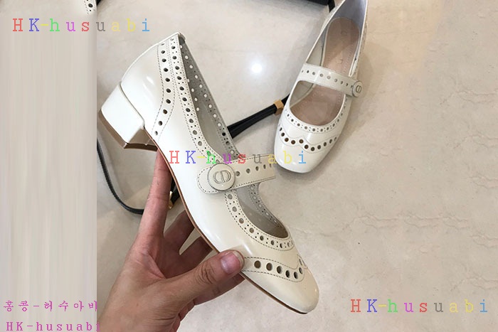 NEW 디올 신발 신상 DR 5822504