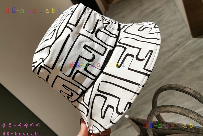 NEW 펜디 모자 신상 FD 787558