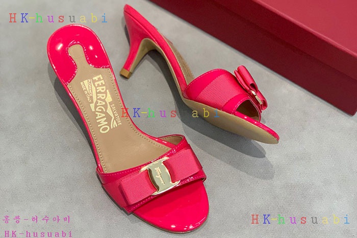 NEW 페라가모 여성 슬리퍼 F 728666