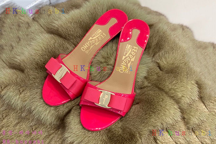 NEW 페라가모 여성 슬리퍼 F 728666
