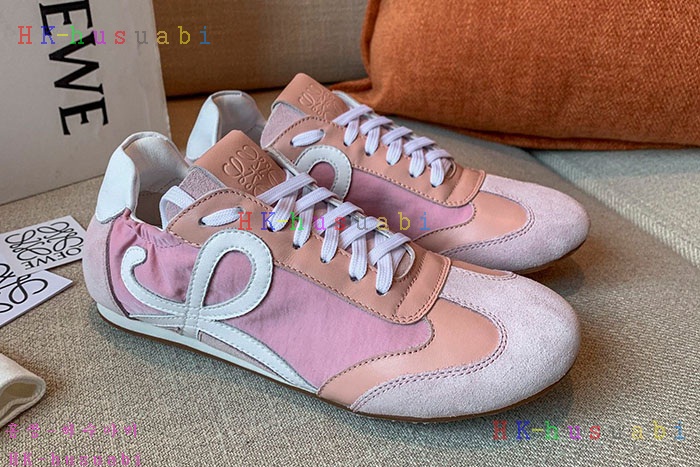 NEW 로에베 남여공용 스니커즈 L825522