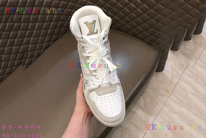 NEW 루이비통 남성용 스니커즈 LV 247777