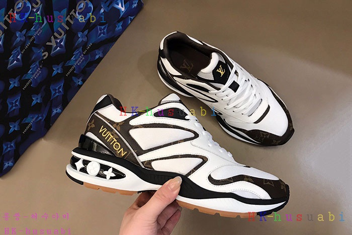 NEW 루이비통 남성용 스니커즈 LV 247779