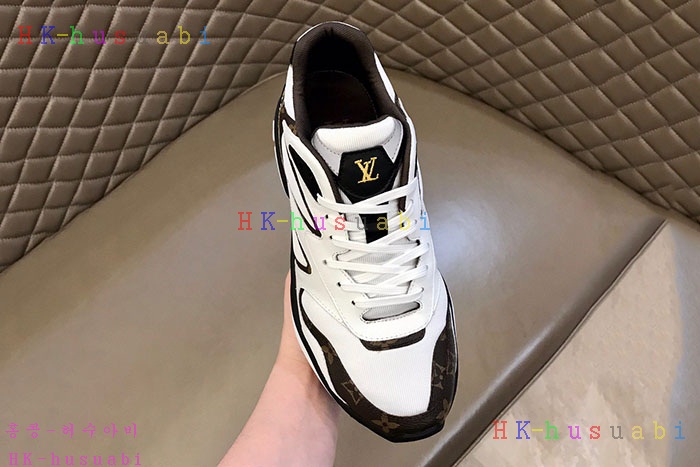 NEW 루이비통 남성용 스니커즈 LV 247779