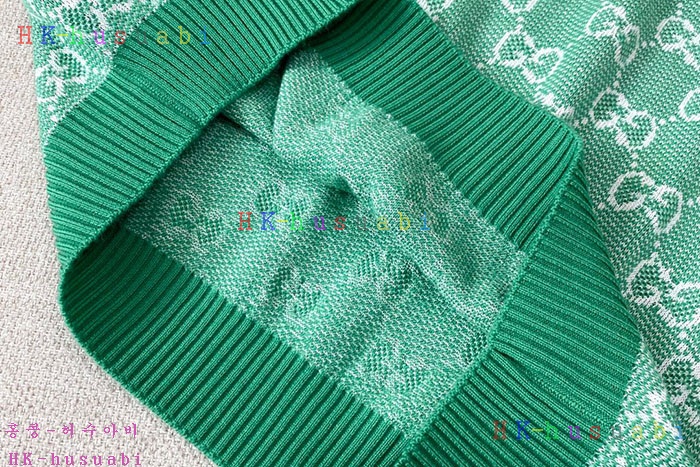 NEW 구찌 반팔 신상 GU 924512