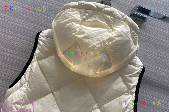 NEW 몽클레어 패딩조끼 신상 M 428888