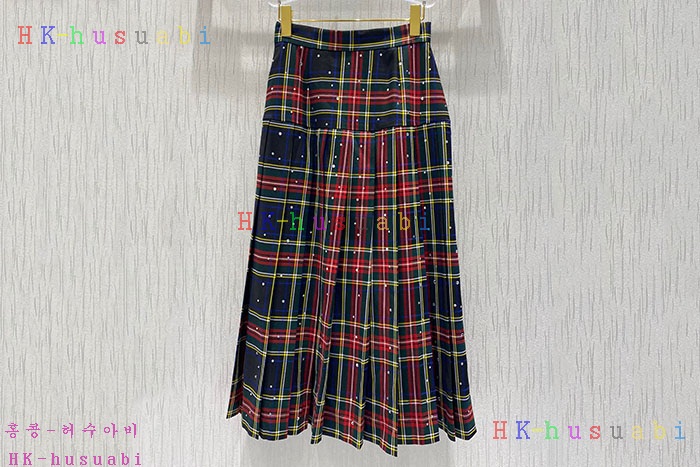 NEW 미우미우 치마 신상 M 35295
