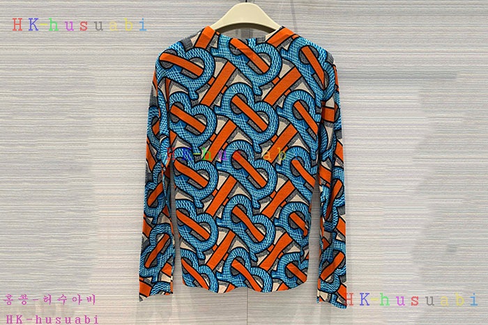 NEW 버버리 가디건 신상  BB 5828900
