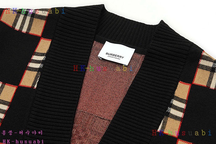 NEW 버버리 가디건 신상  BB 5828902