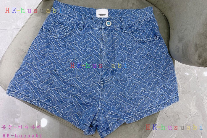 NEW 버버리 반바지 신상  BB 5828905