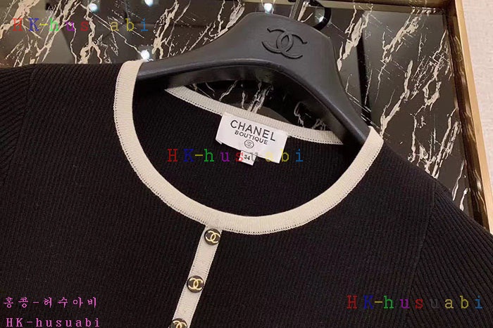 NEW 샤넬 반팔티 신상 C 474475