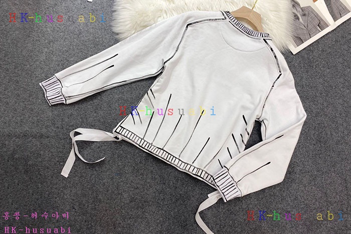NEW 펜디 상의 신상 FD 572238