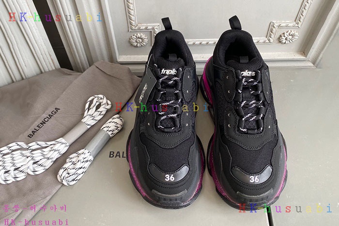 NEW 발렌시아가 신발 신상 B 5722420