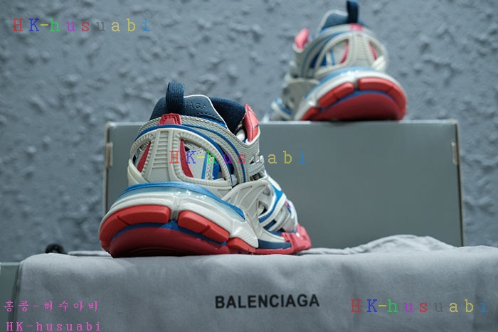 NEW 발렌시아가 신발 신상 B 57255752