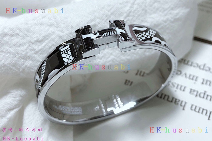 NEW 에르메스 팔찌 신상 H 995423