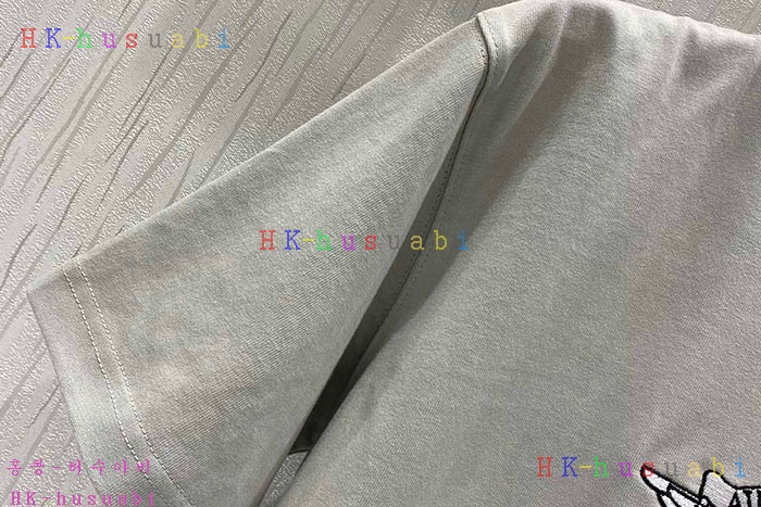 NEW 디올 반팔티 신상 DR 424427