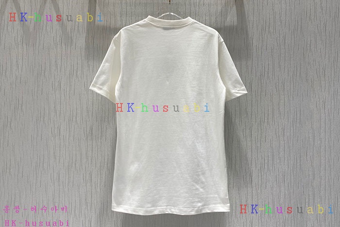 NEW 디올 반팔티 신상 DR 424428