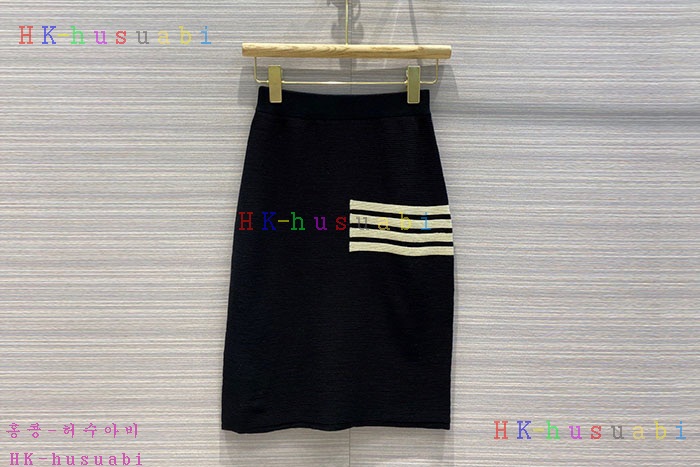 NEW 톰브라운 치마 신상 TB 2586632