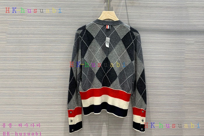 NEW 톰브라운 가디건 신상 TB 2586637