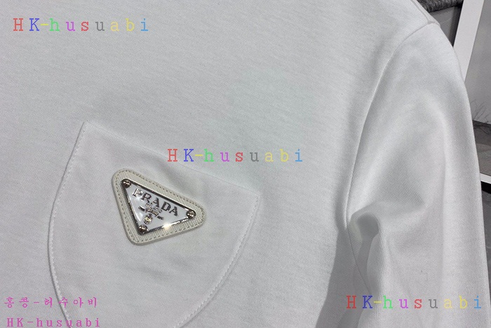 NEW 프라다 긴팔티 신상 P 4288582